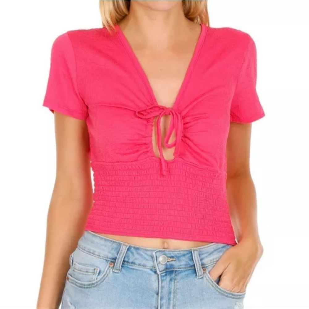 Jolie & Joy‎ Cut-Out Keyhole S/S Top